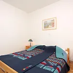 Porat 5322a Malinska